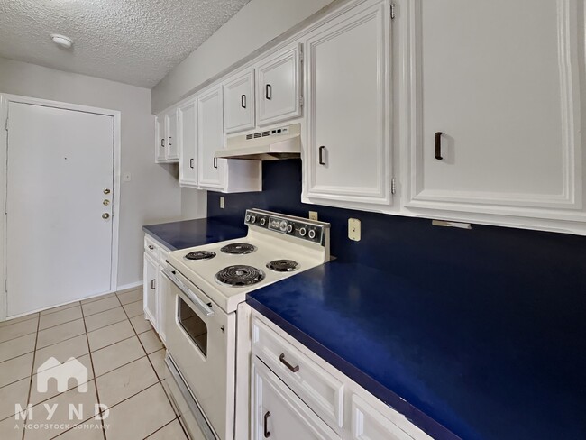 Photo - 6175 34th St