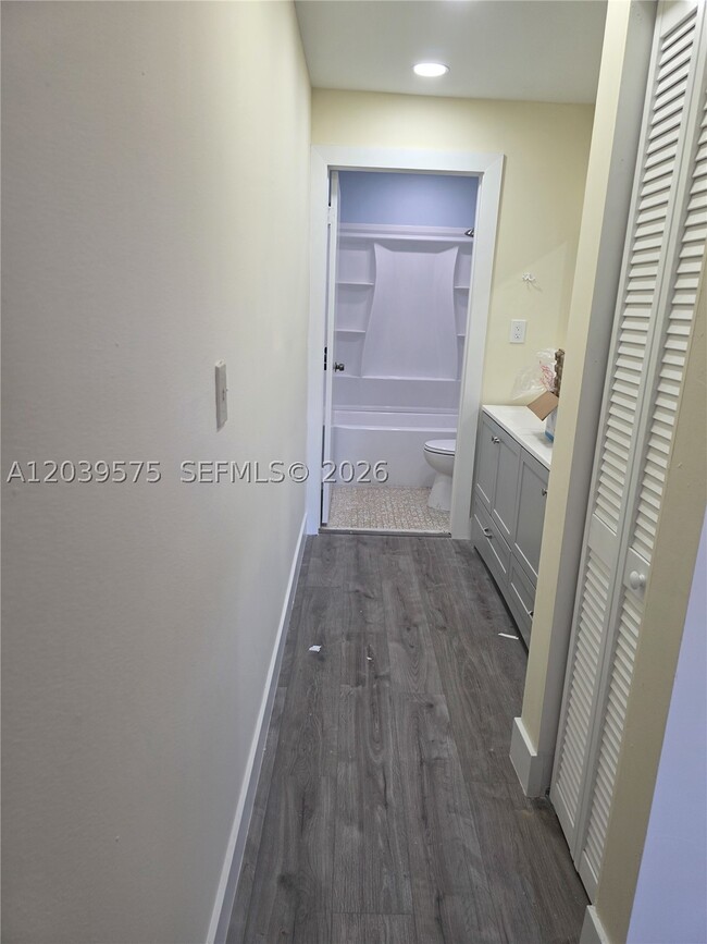 Photo - 10985 SW 107th St Unit 312