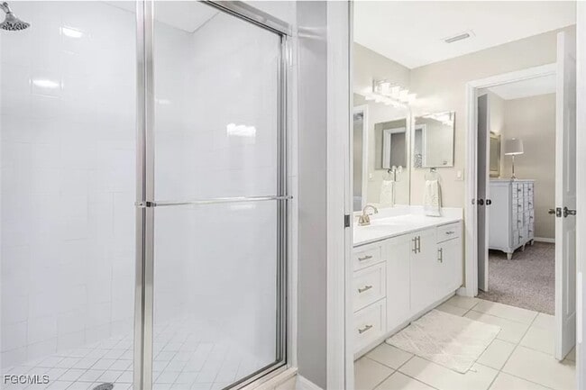 Building Photo - 4450 Botanical Pl Cir Unit 301 Rental