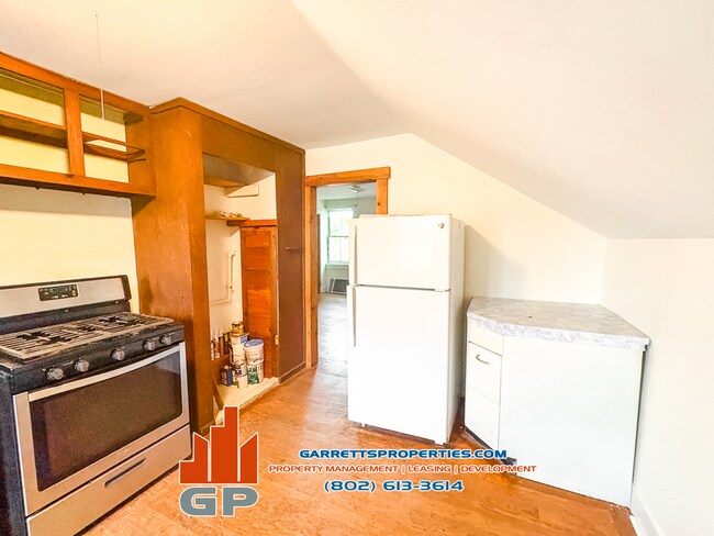 Photo - 162 Park St Unit 1