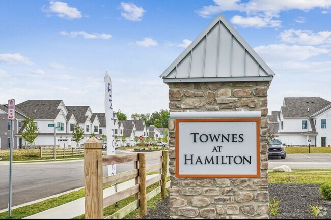 Building Photo - 6391 Azile Wy Unit Towns at Hamilton Rental