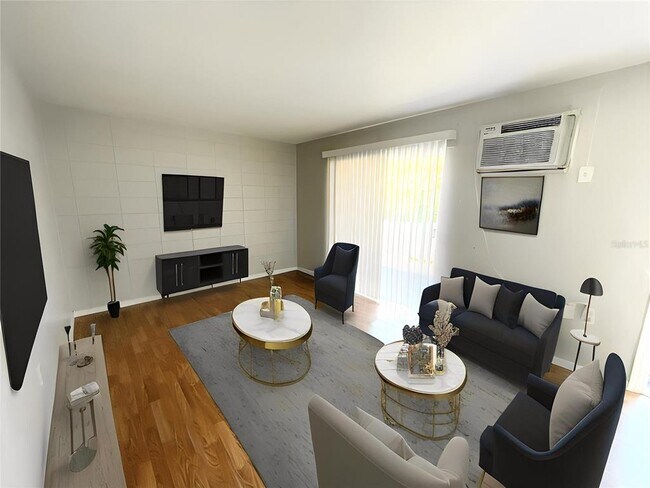 Photo - 1341 W Point Dr Unit 03