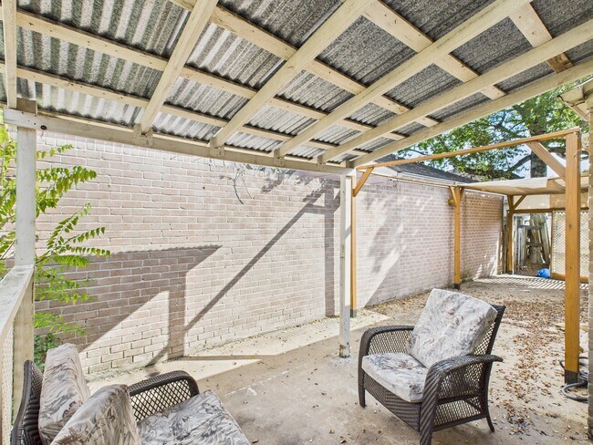 Photo - 7611 Hopewell Ln