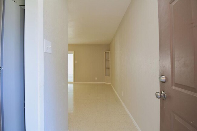 5936 Cherry Loop