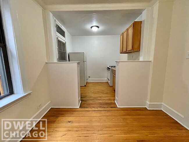 Photo - 2350 N Spaulding Ave Apartamentos Unidad 3A