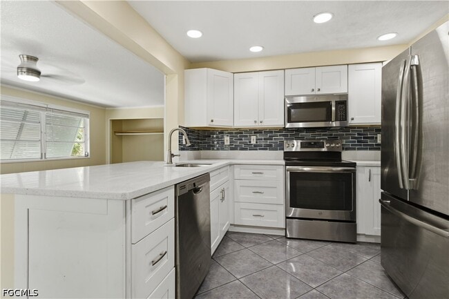 Photo - 4425 N Canal Cir