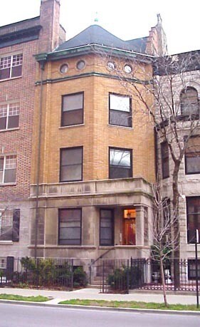 Building Photo - 35 E Division St Unit 1B Rental
