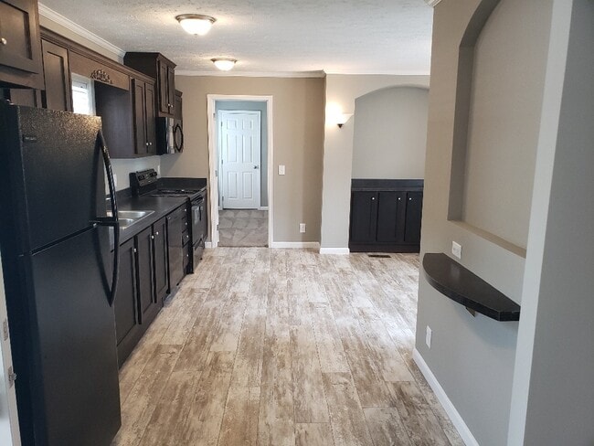 Building Photo - 233 Red Spruce Cir Rental