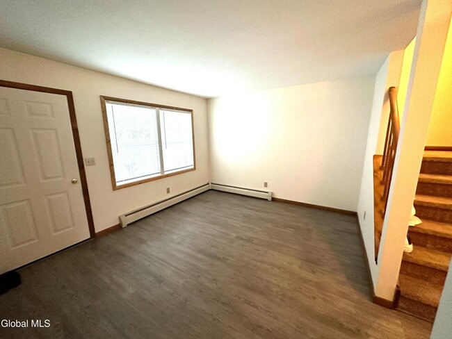 Photo - 23 Warsaw Ave