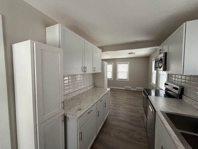 Photo - 3 Bedroom Home