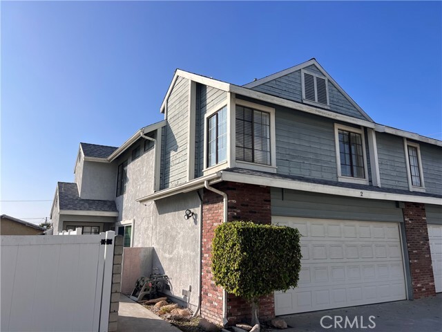 Building Photo - 9244 Ramona St