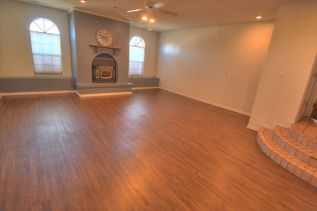 Photo - NE Heights 3 Bedroom 2 Bathroom