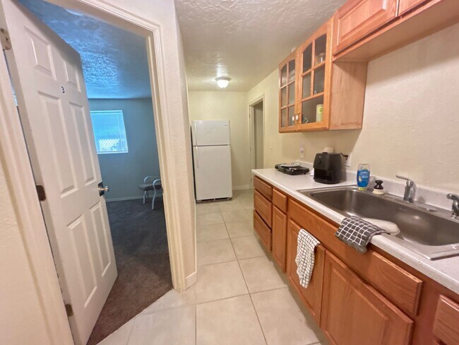 Photo - 354 Pinecone Dr Unit Room 3