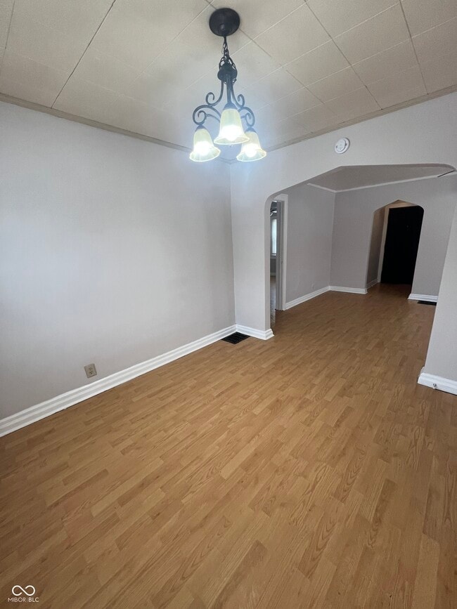 Photo - 1860 W Wyoming St