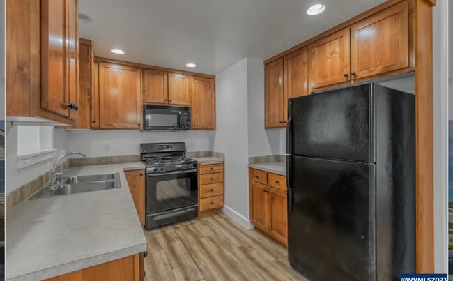 Photo - 138 Weldwood Dr Unit 138