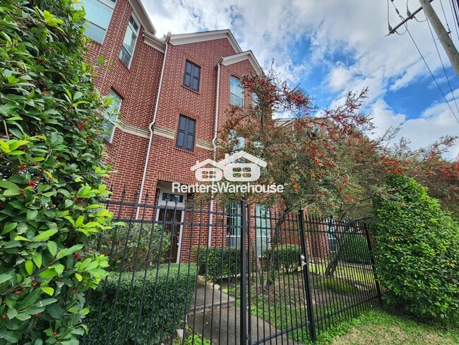 Photo - 2637 W Dallas St