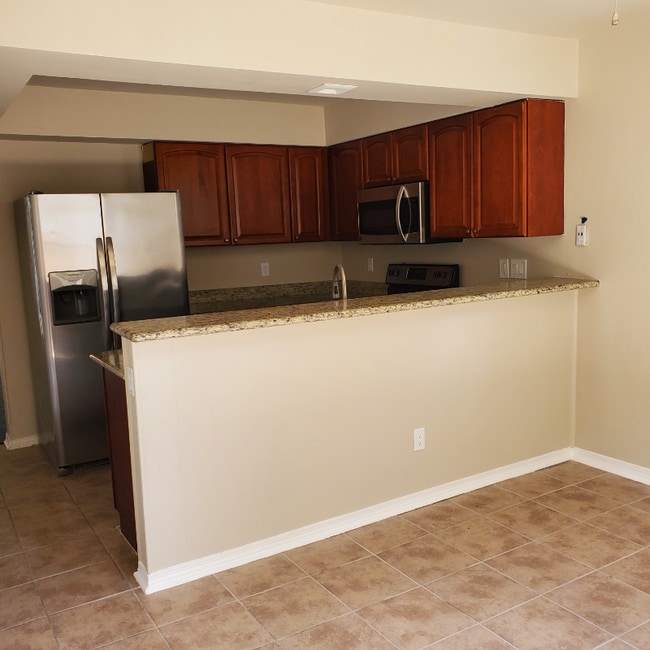 Photo - 1532 Hickory Ave