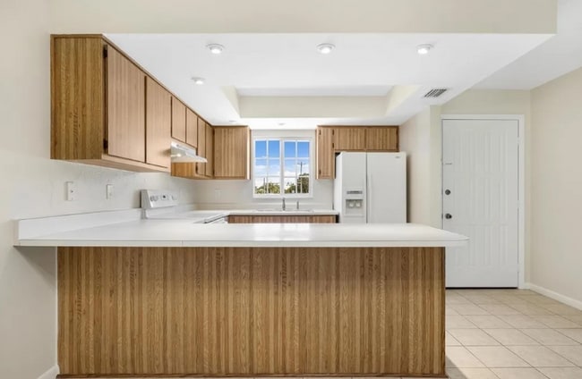 Photo - 628 SE 13th St Unidad a