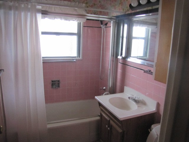 Photo - 2114 E 18th St