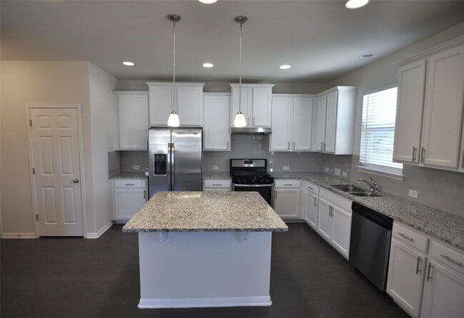 Photo - 10612 Harwood Overlook Cove