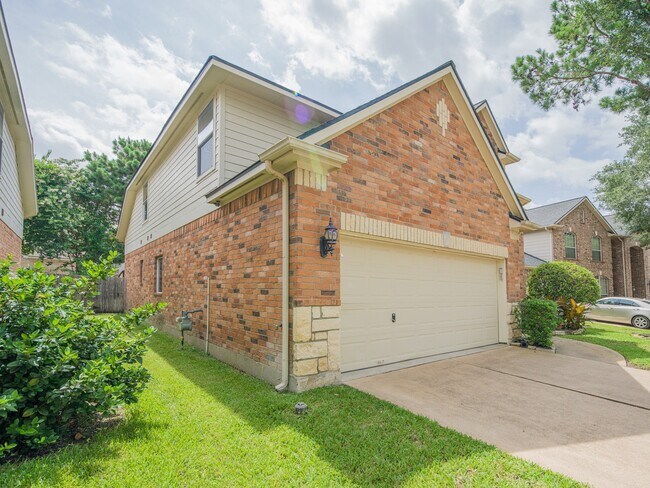 Photo - 6023 Conroy Pointe Ln