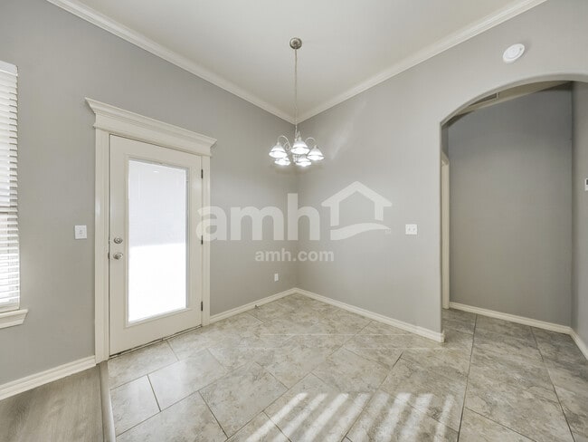 Photo - 416 E Charlotte Terrace