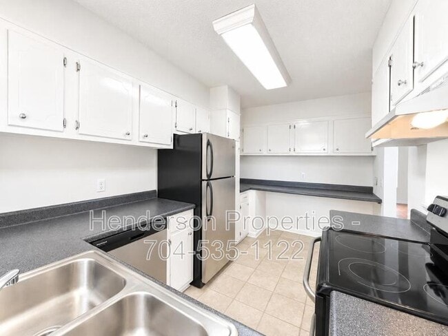 2632 Park Rd Unit H
