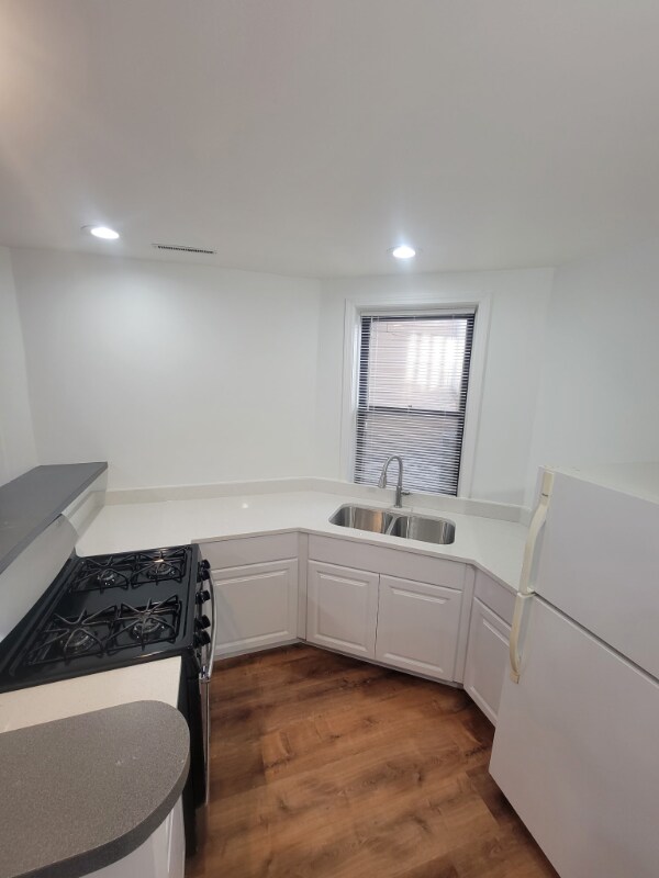 Photo - 3022 N Christiana Ave Unit Apt 1