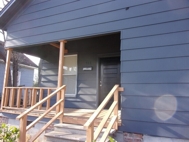 Photo - 311 Hasty St