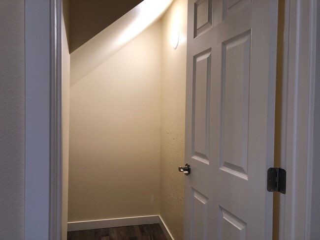 Photo - 21500 121st Pl SE Unit 21500 121st Place SE Daylight basement