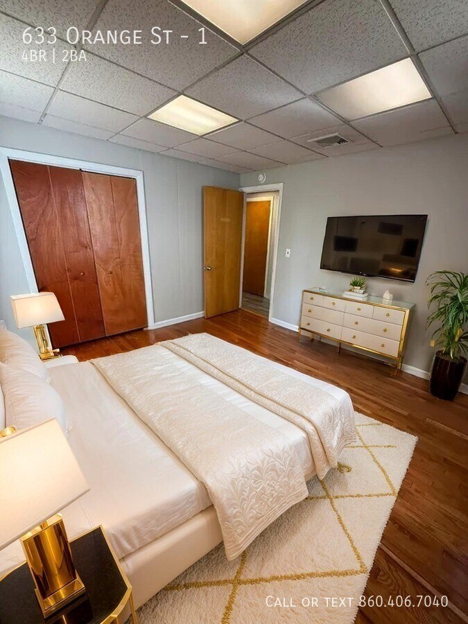 Photo - 633 Orange St Unit 1