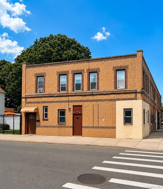 Building Photo - 98-42 212th St