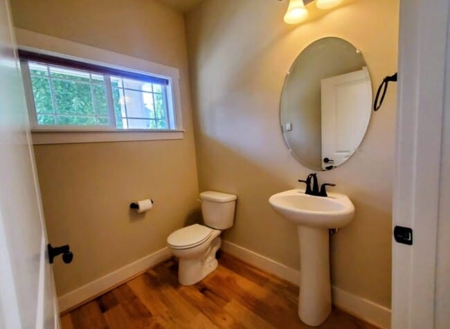 Lower floor powder room - 552 NE 77th Ave