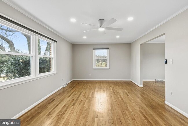 Photo - 2713 Wesleyan Dr