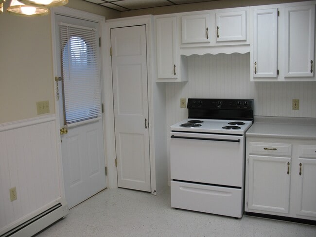 Photo - 19 Ticonic St Unit 3