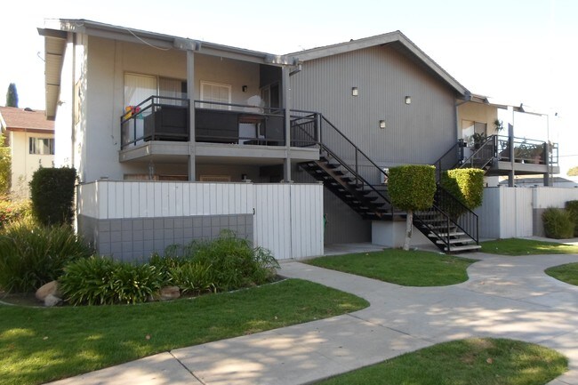 Photo - 3155 E Pearl Dr