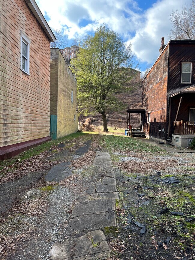 Photo - 47 Boundary St