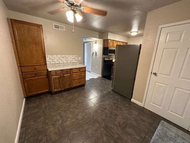 Photo - 10275 Mills Station Rd