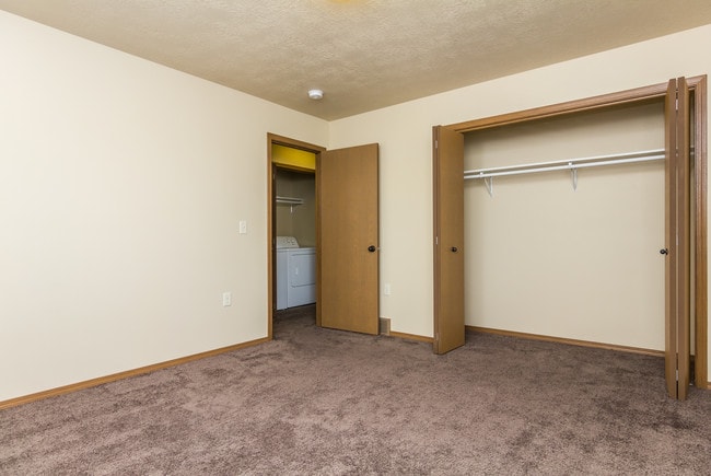 Photo - Silver Springs Townhomes