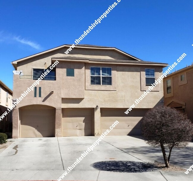Building Photo - Gated Community available NOW! Rental