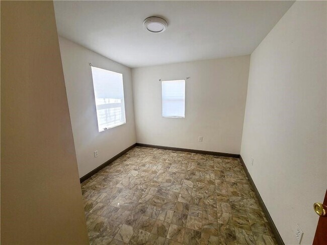 309 Hackberry St Unit B