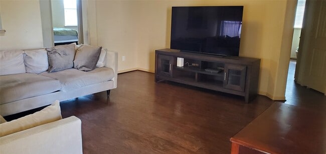 Photo - 6151 Norwood Meadows Ln