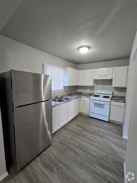 Building Photo - 601 E Wright Ave Unit B Rental