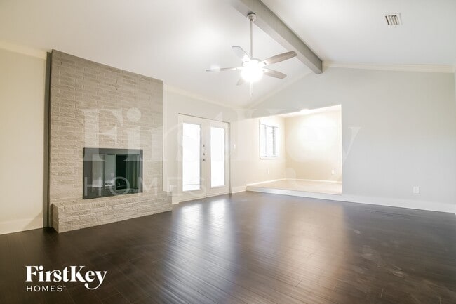 Photo - 2313 March Ln