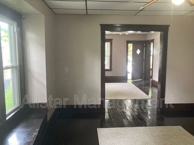 Photo - 3786 W 37th St Unidad #1