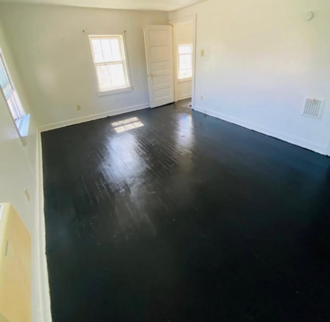 Photo - 421-423-423 Caldwell St Unit 423