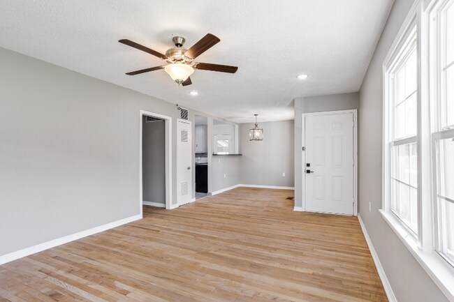 Photo - 3409 Leland Ave