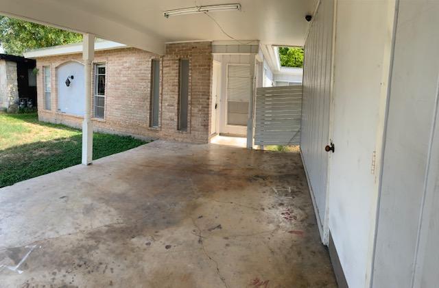 Photo - 7132 Larksong St