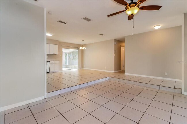 Photo - 2258 Village Ct