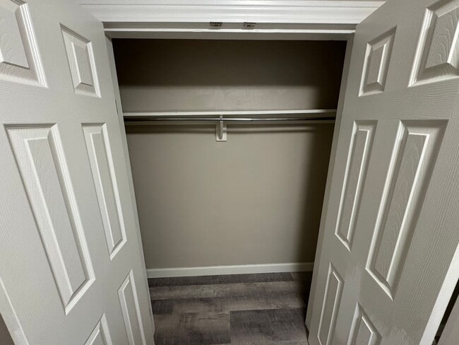 Photo - 101-103 Green Oaks Drive Unidad 14